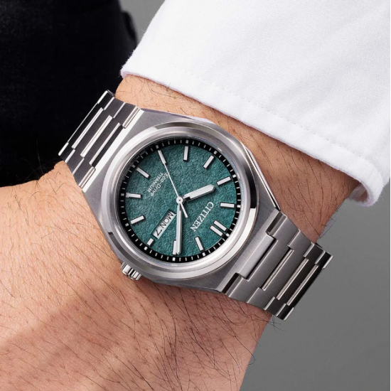 Citizen AW0130-85XE Core Horloge