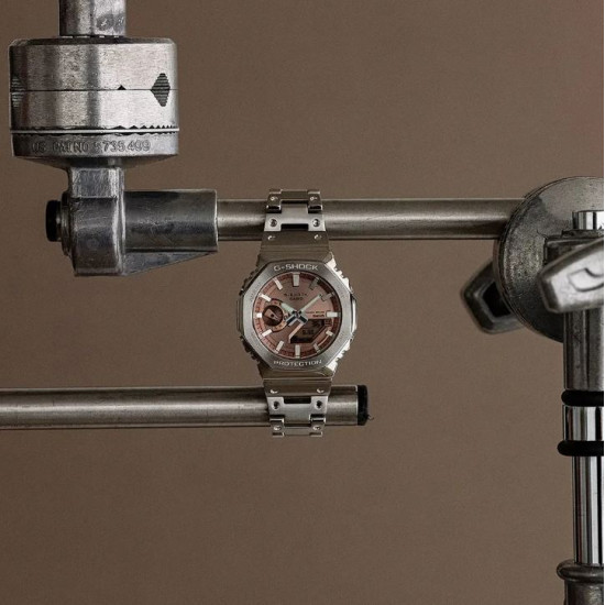 G-Shock GM-B2100AD-5AER Bluetooth 