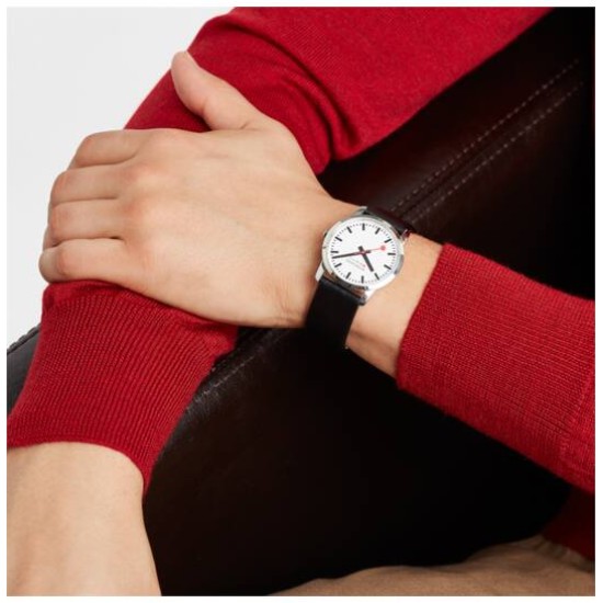 Mondaine M400.30351.12SBB SWISS