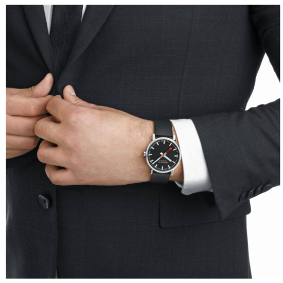 Mondaine MSE.43120.LB Evo2 Swiss Horloge