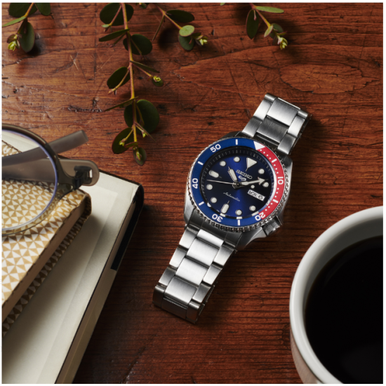 Seiko 5 Sports SRPD53K1 Horloge