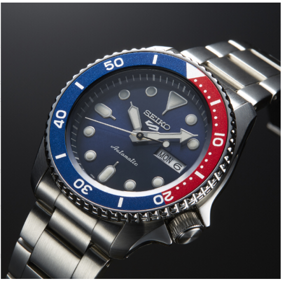 Seiko 5 Sports SRPD53K1 Horloge